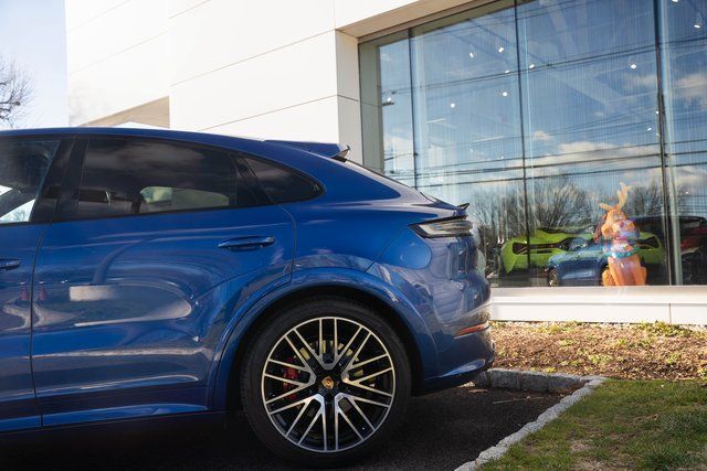2025 Porsche Cayenne Coupe GTS Paramus NJ