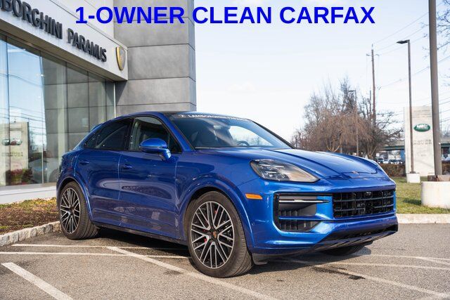 2025 Porsche Cayenne Coupe GTS