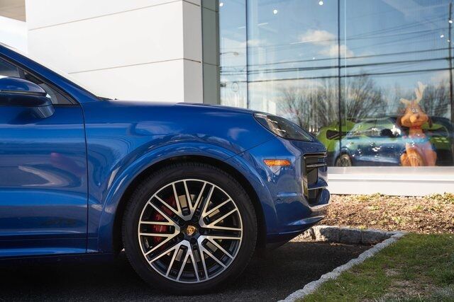 2025 Porsche Cayenne Coupe GTS Paramus NJ