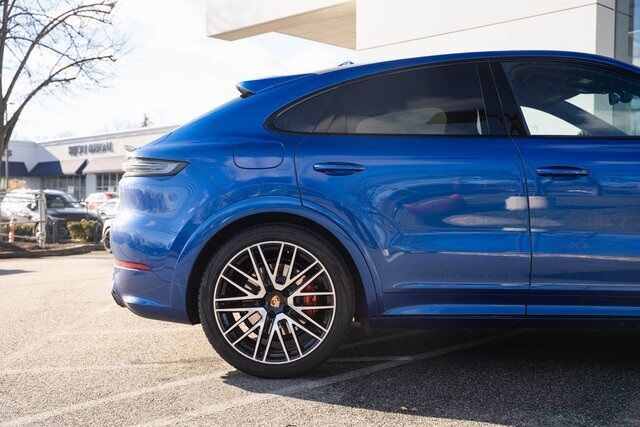 2025 Porsche Cayenne Coupe GTS Paramus NJ