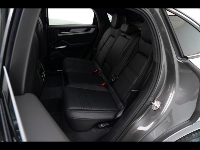 2025 Porsche Cayenne Coupe Pompano Beach FL
