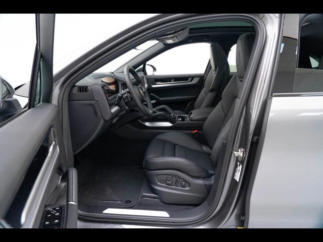 2025 Porsche Cayenne Coupe Pompano Beach FL