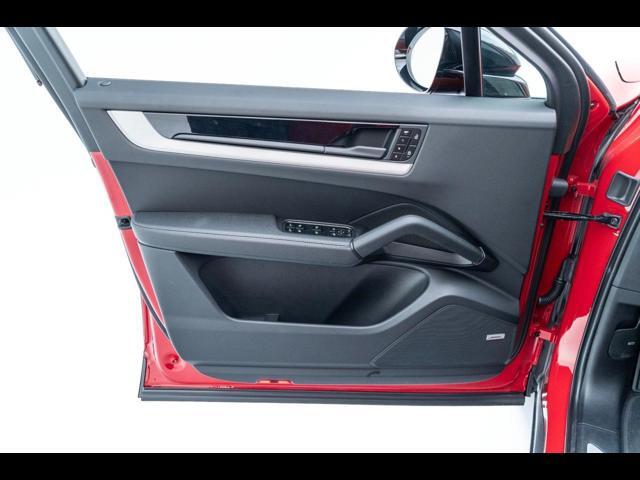 2025 Porsche Cayenne Coupe Pompano Beach FL