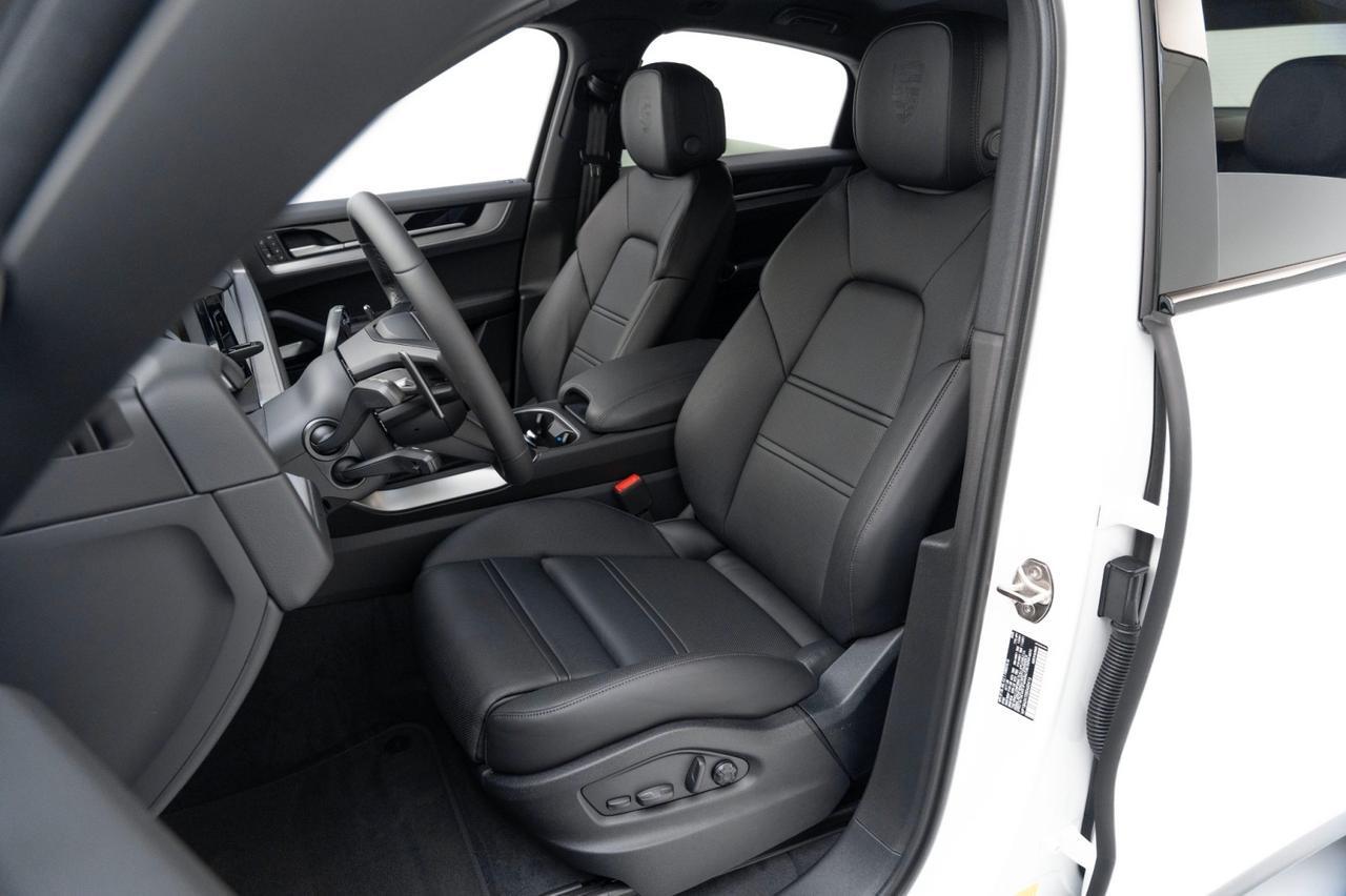 2025 Porsche Cayenne Coupe Pompano Beach FL