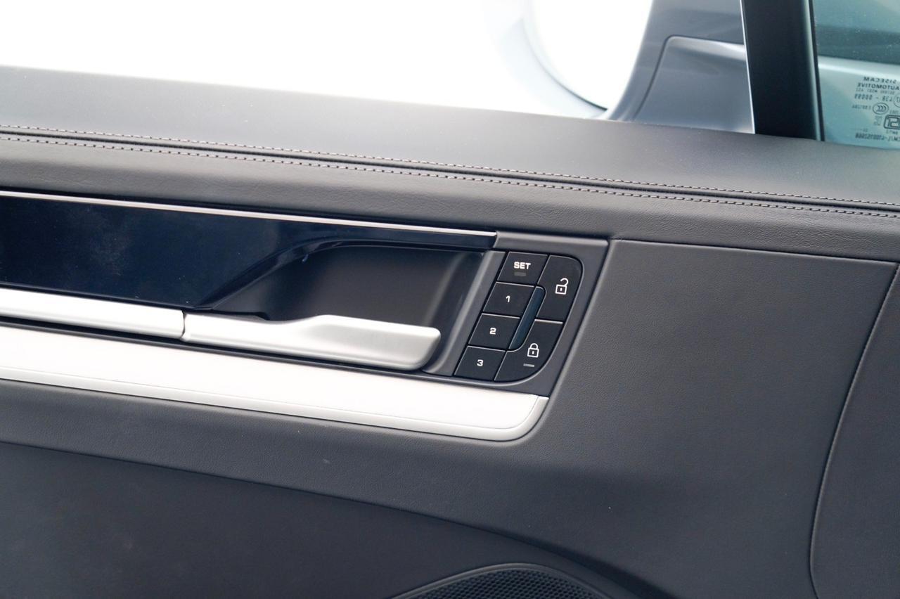 2025 Porsche Cayenne Coupe Pompano Beach FL