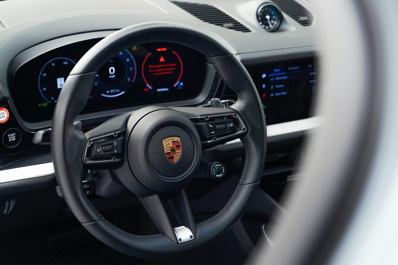 2025 Porsche Cayenne Coupe Pompano Beach FL