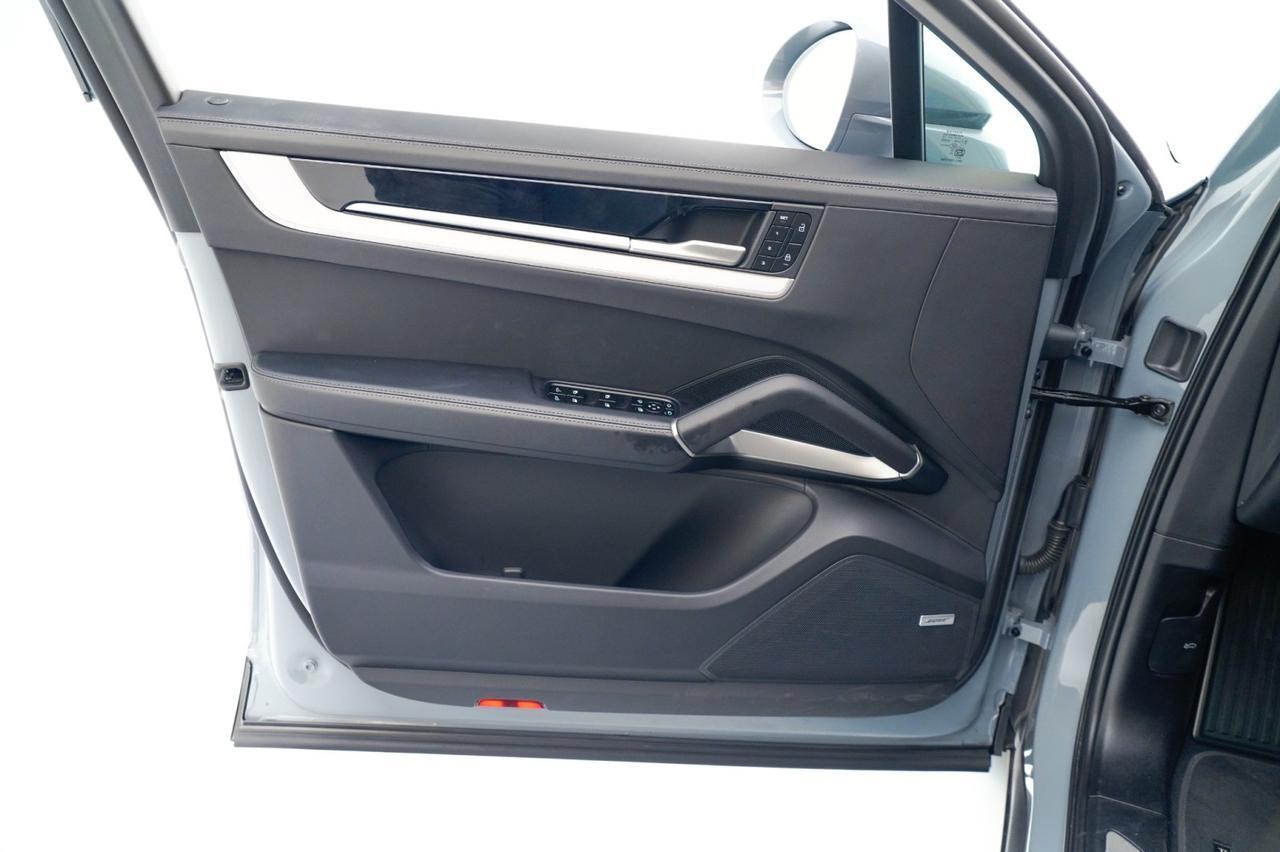 2025 Porsche Cayenne Coupe Pompano Beach FL