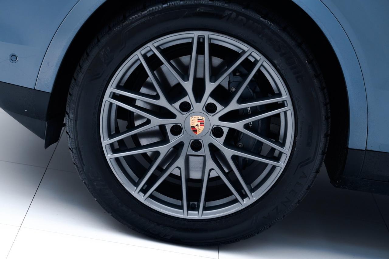 2025 Porsche Cayenne Coupe Pompano Beach FL