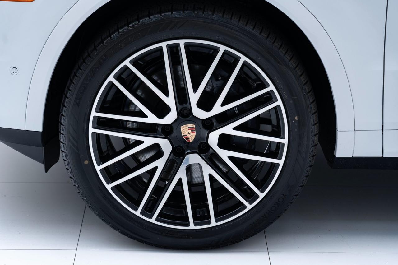 2025 Porsche Cayenne Coupe Pompano Beach FL