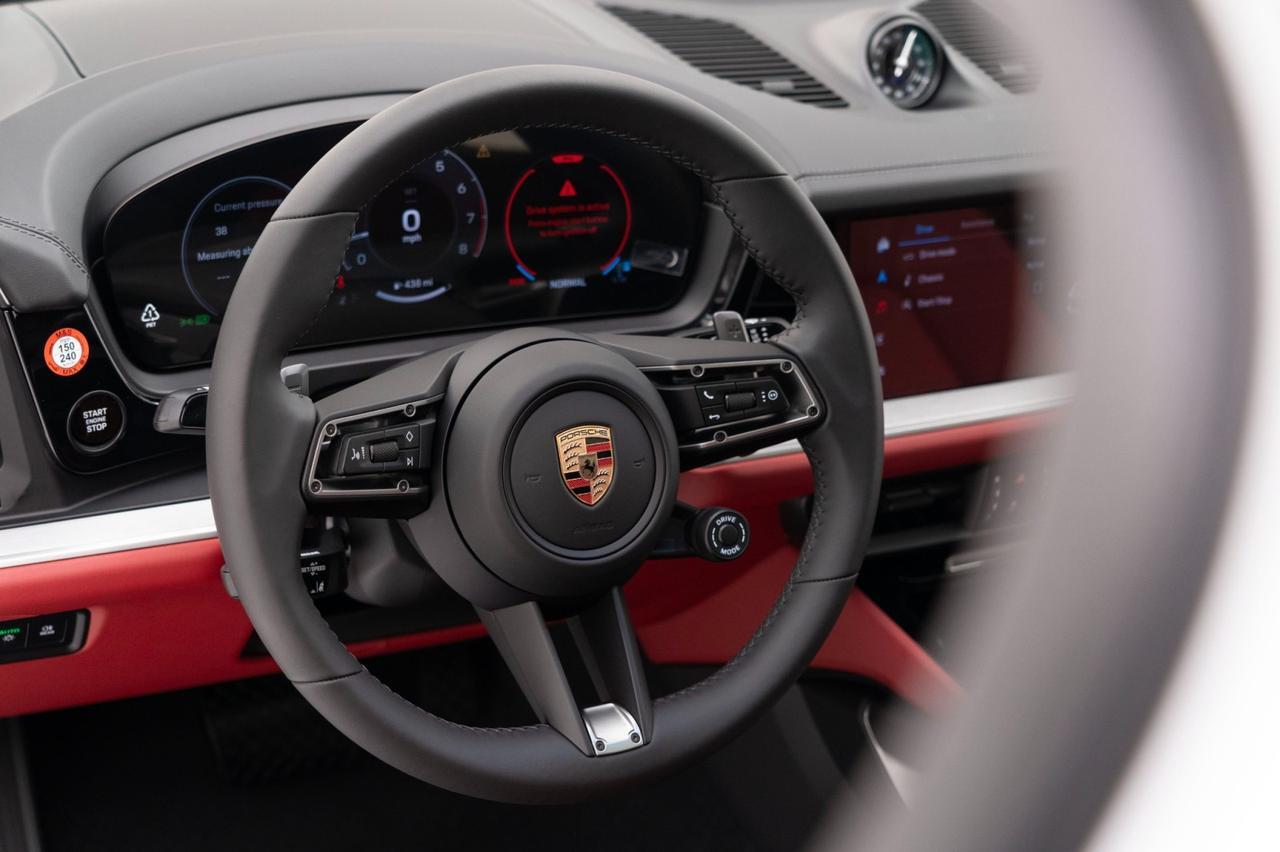 2025 Porsche Cayenne Coupe Pompano Beach FL