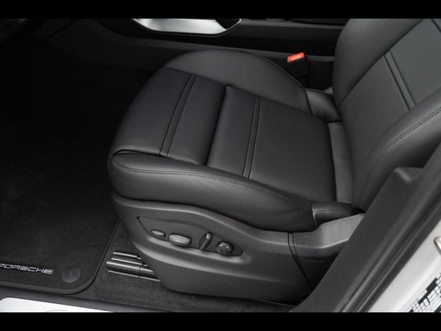 2025 Porsche Cayenne Coupe Pompano Beach FL