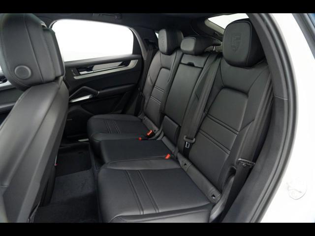 2025 Porsche Cayenne Coupe Pompano Beach FL