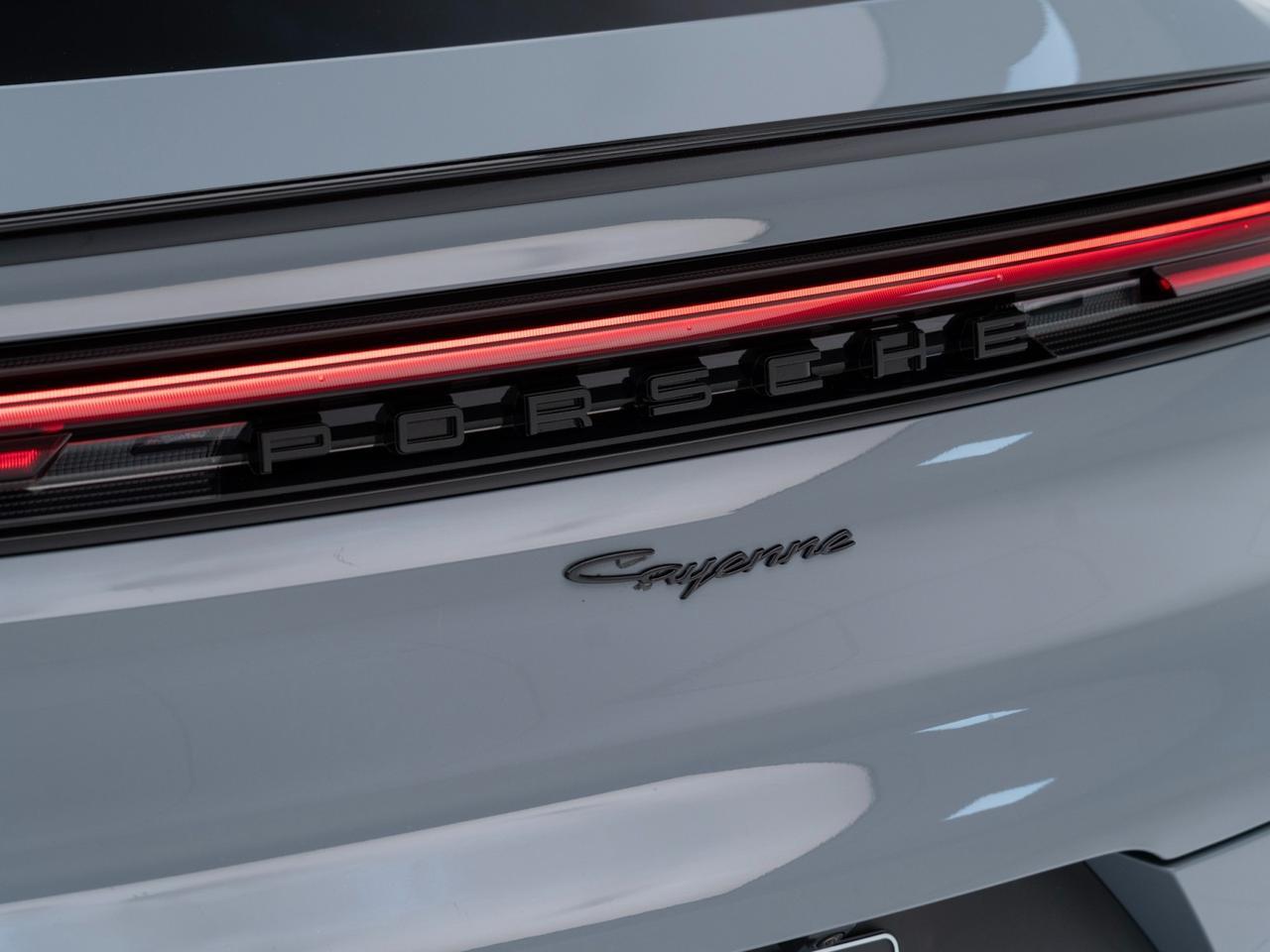 2025 Porsche Cayenne Coupe Pompano Beach FL