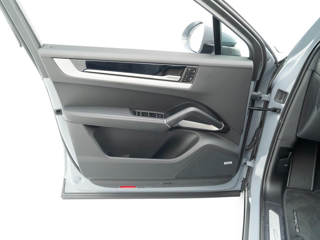 2025 Porsche Cayenne Coupe Pompano Beach FL