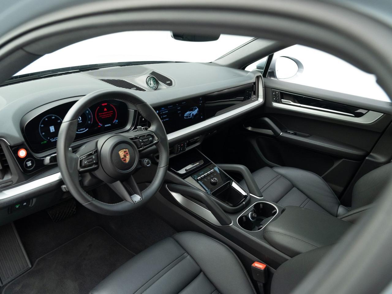 2025 Porsche Cayenne Coupe Pompano Beach FL