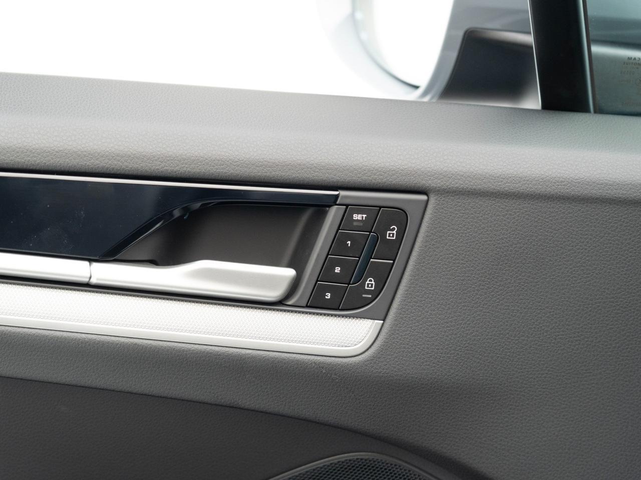 2025 Porsche Cayenne Coupe Pompano Beach FL