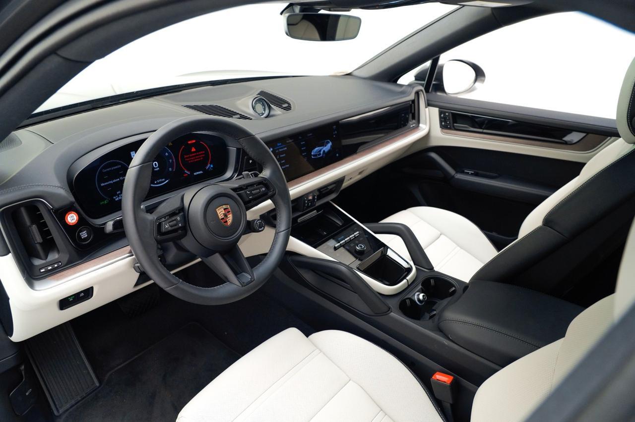 2025 Porsche Cayenne Coupe Pompano Beach FL