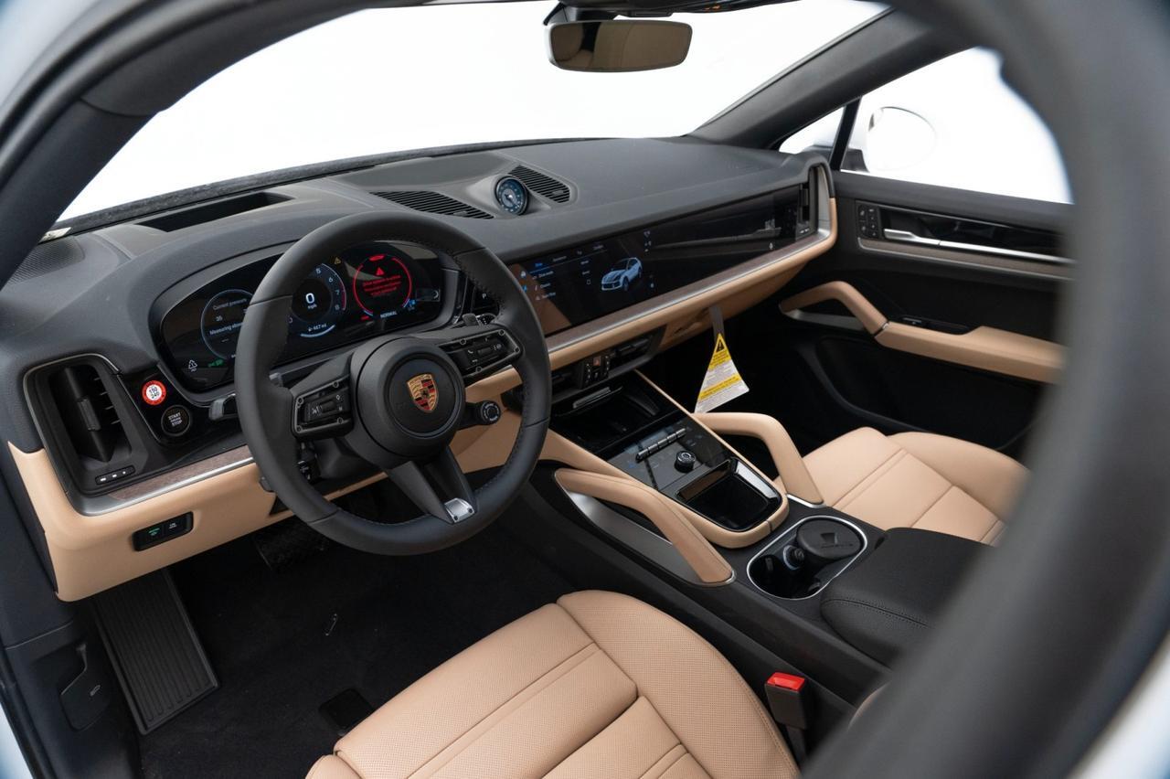 2025 Porsche Cayenne Coupe Pompano Beach FL