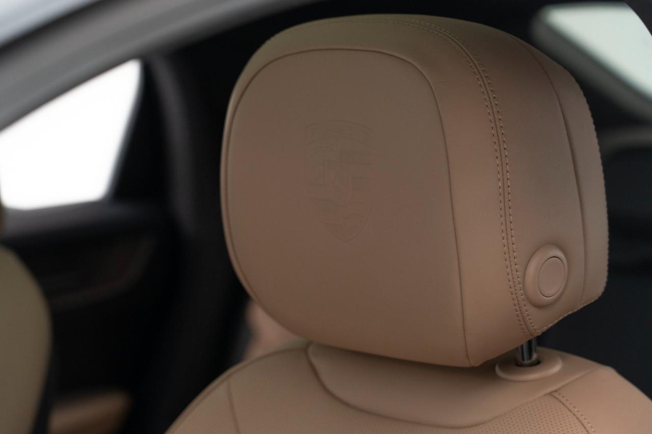 2025 Porsche Cayenne Coupe Pompano Beach FL