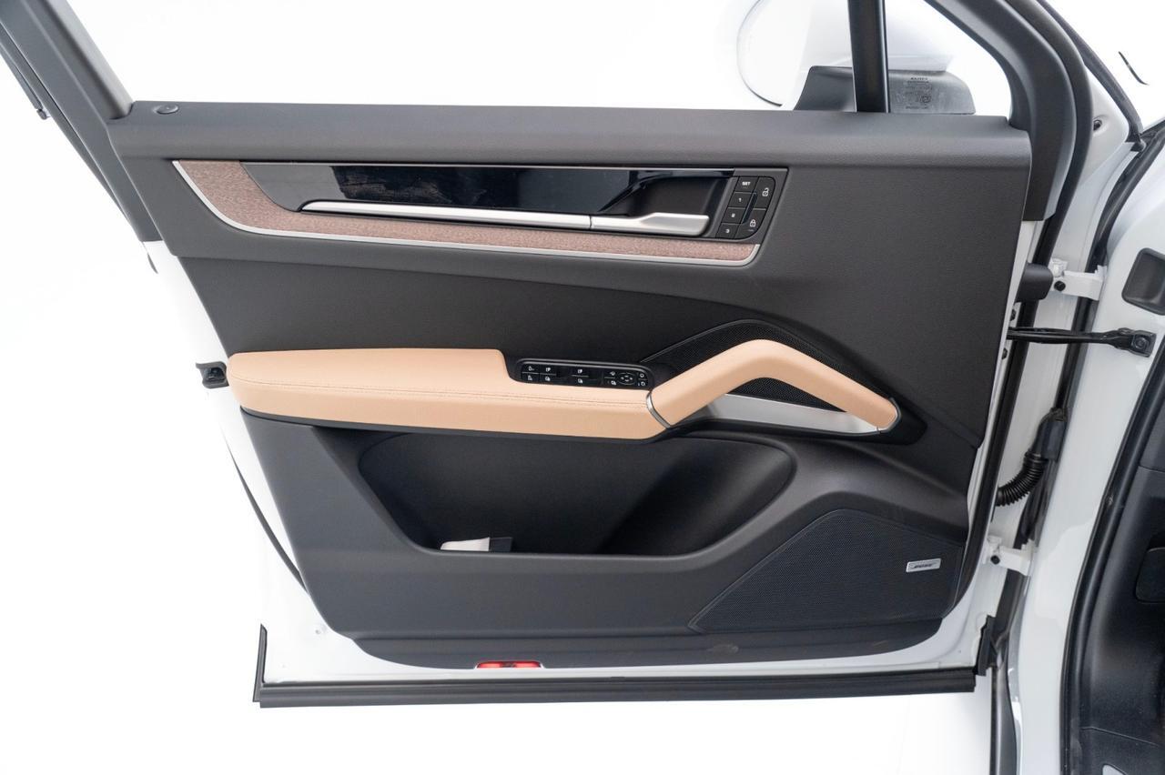 2025 Porsche Cayenne Coupe Pompano Beach FL