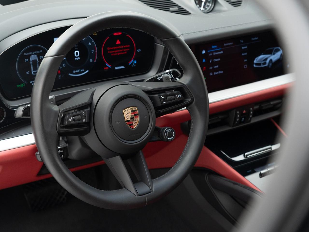 2025 Porsche Cayenne Coupe Pompano Beach FL