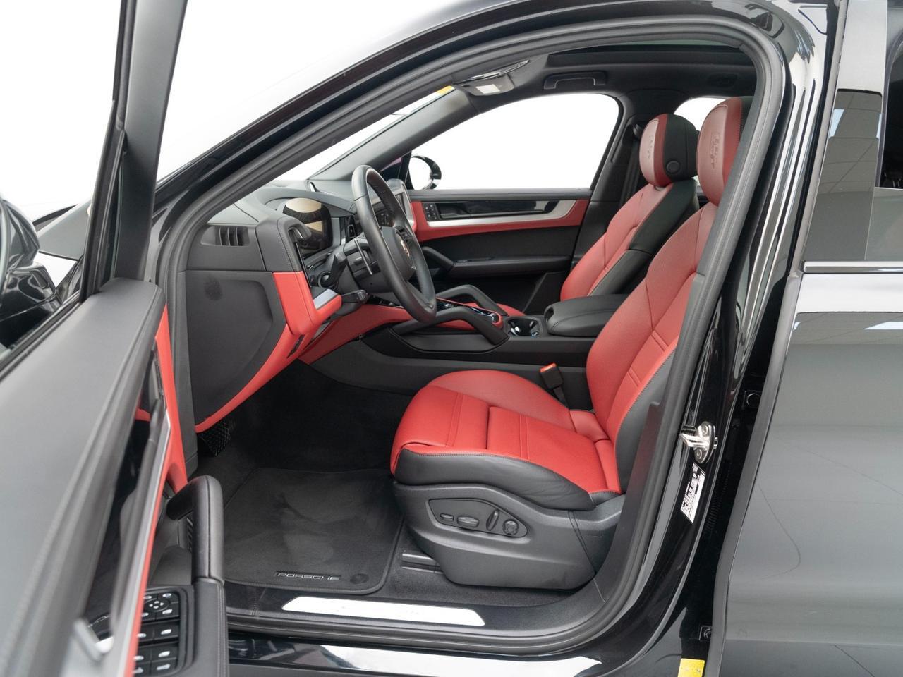 2025 Porsche Cayenne Coupe Pompano Beach FL