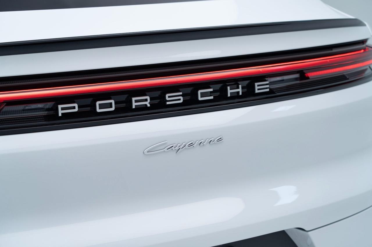 2025 Porsche Cayenne Coupe Pompano Beach FL