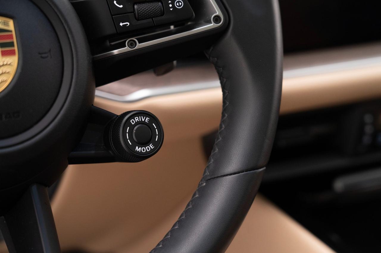 2025 Porsche Cayenne Coupe Pompano Beach FL