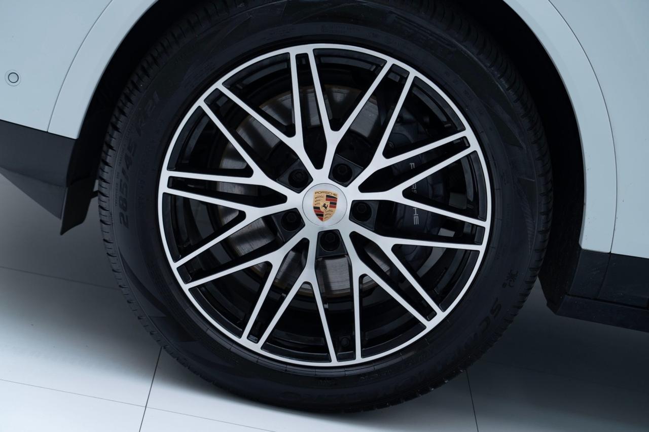 2025 Porsche Cayenne Coupe Pompano Beach FL