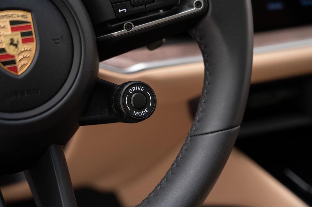 2025 Porsche Cayenne Coupe Pompano Beach FL