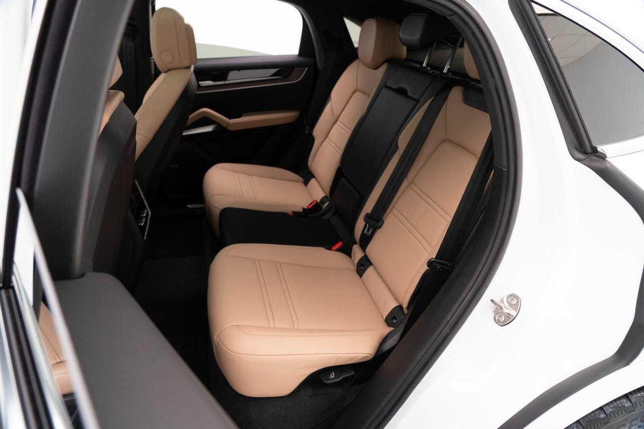 2025 Porsche Cayenne Coupe Pompano Beach FL
