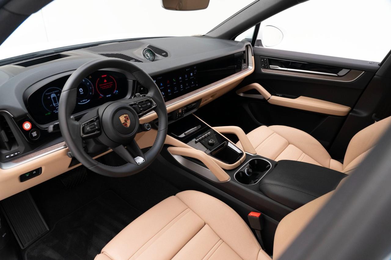2025 Porsche Cayenne Coupe Pompano Beach FL