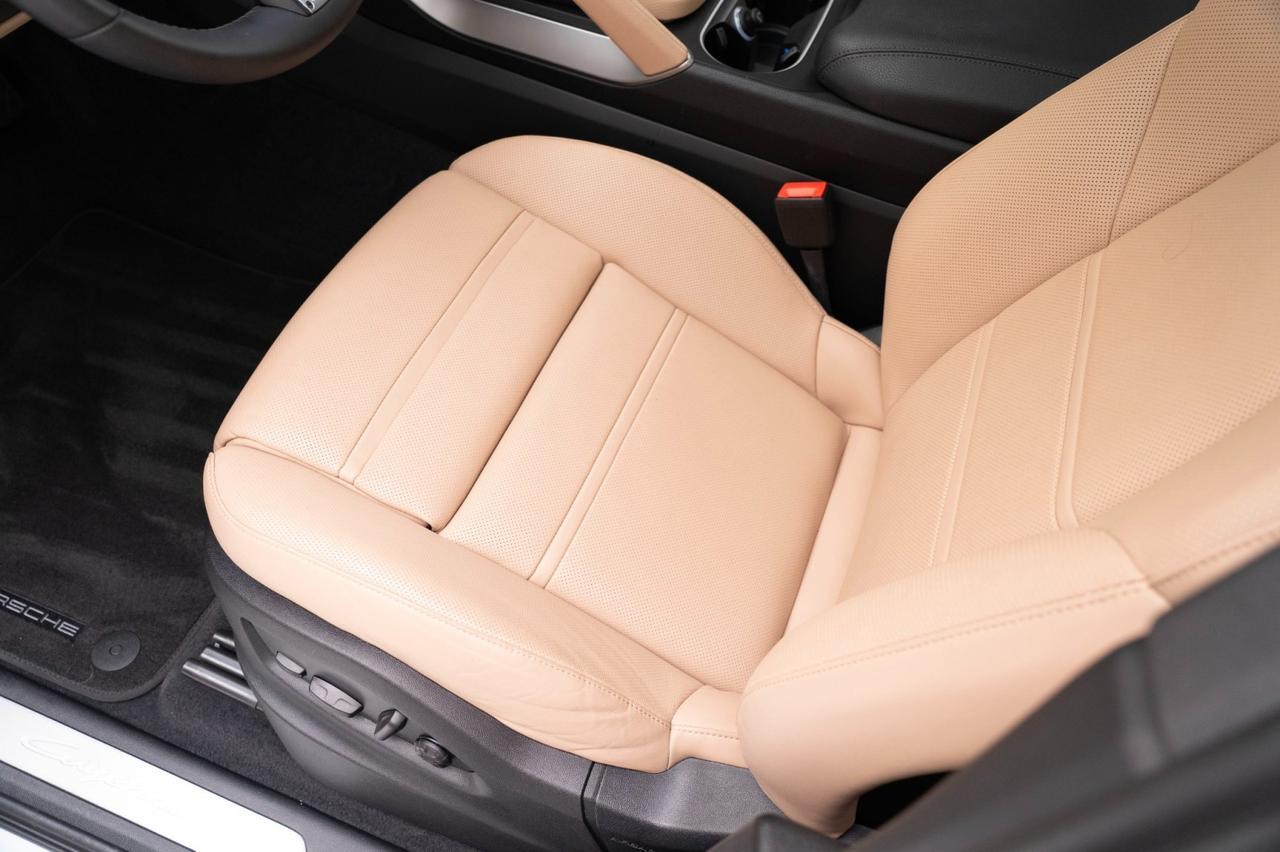 2025 Porsche Cayenne Coupe Pompano Beach FL