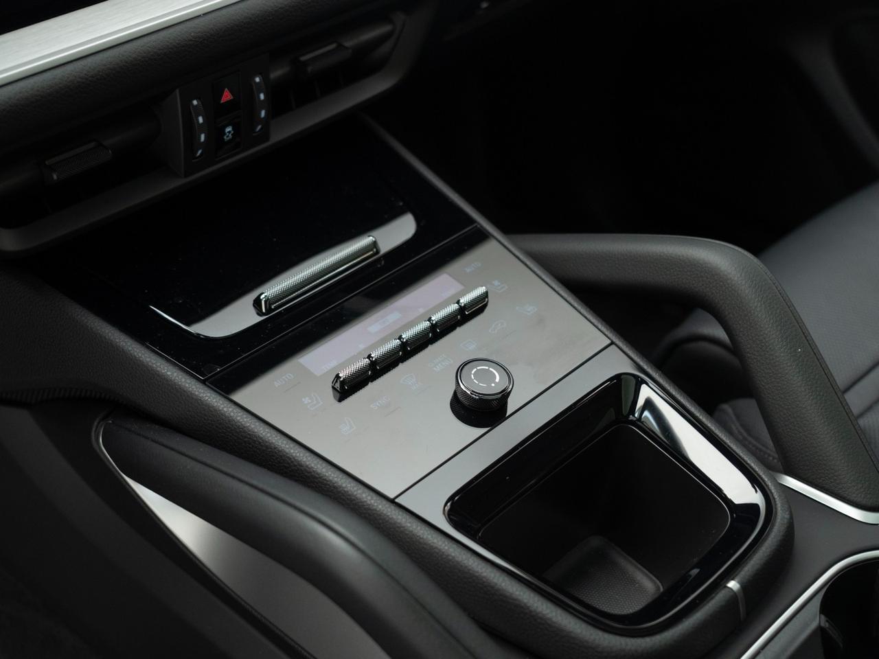 2025 Porsche Cayenne Coupe Pompano Beach FL