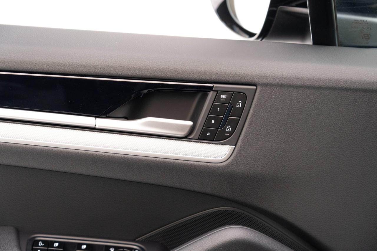 2025 Porsche Cayenne Coupe Pompano Beach FL