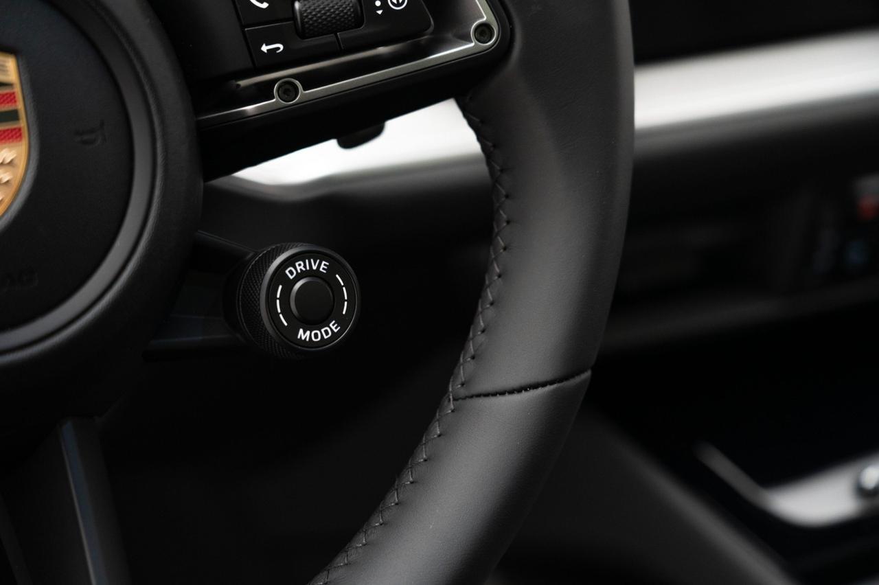 2025 Porsche Cayenne Coupe Pompano Beach FL