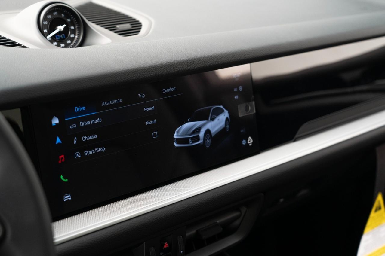 2025 Porsche Cayenne Coupe Pompano Beach FL
