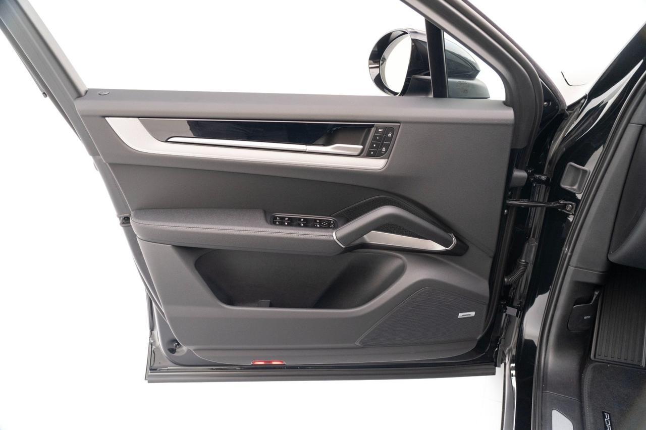 2025 Porsche Cayenne Coupe Pompano Beach FL