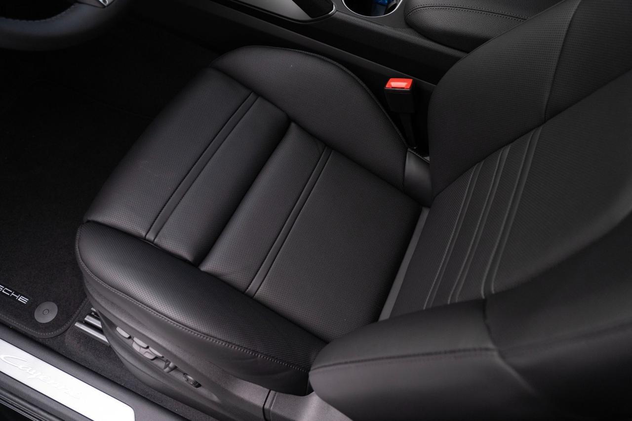 2025 Porsche Cayenne Coupe Pompano Beach FL
