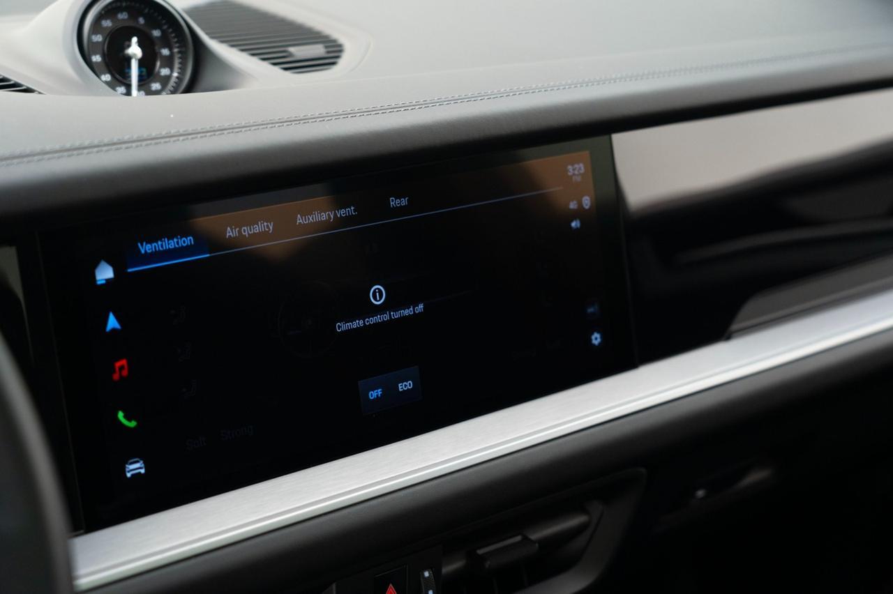 2025 Porsche Cayenne Coupe Pompano Beach FL