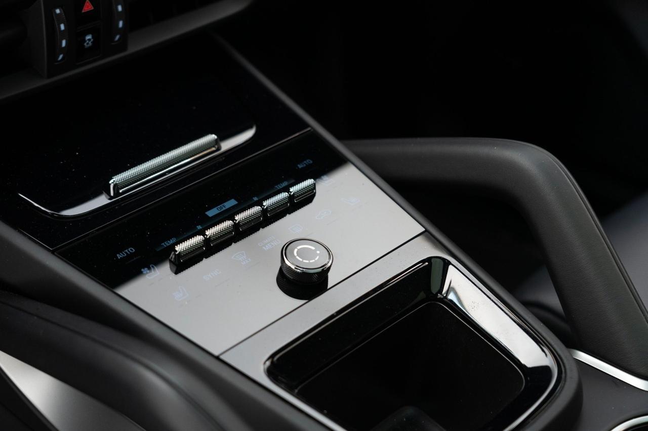 2025 Porsche Cayenne Coupe Pompano Beach FL