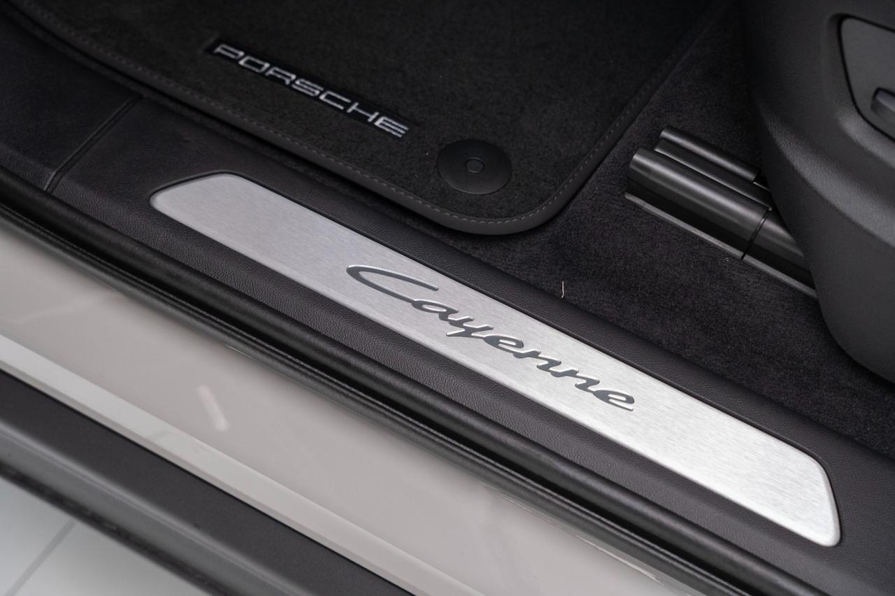 2025 Porsche Cayenne Coupe Pompano Beach FL