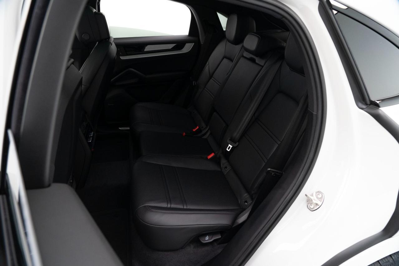 2025 Porsche Cayenne Coupe Pompano Beach FL