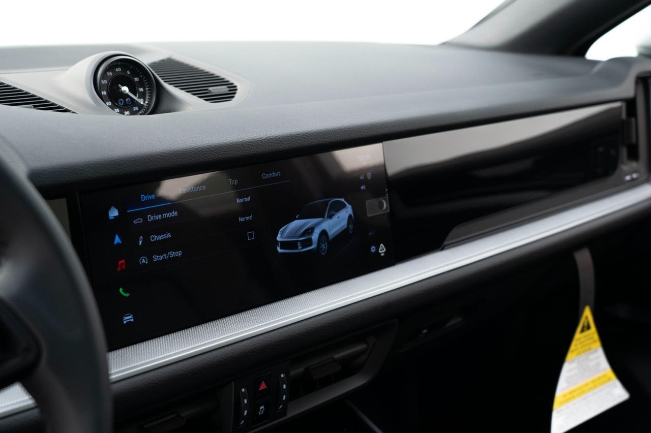 2025 Porsche Cayenne Coupe Pompano Beach FL