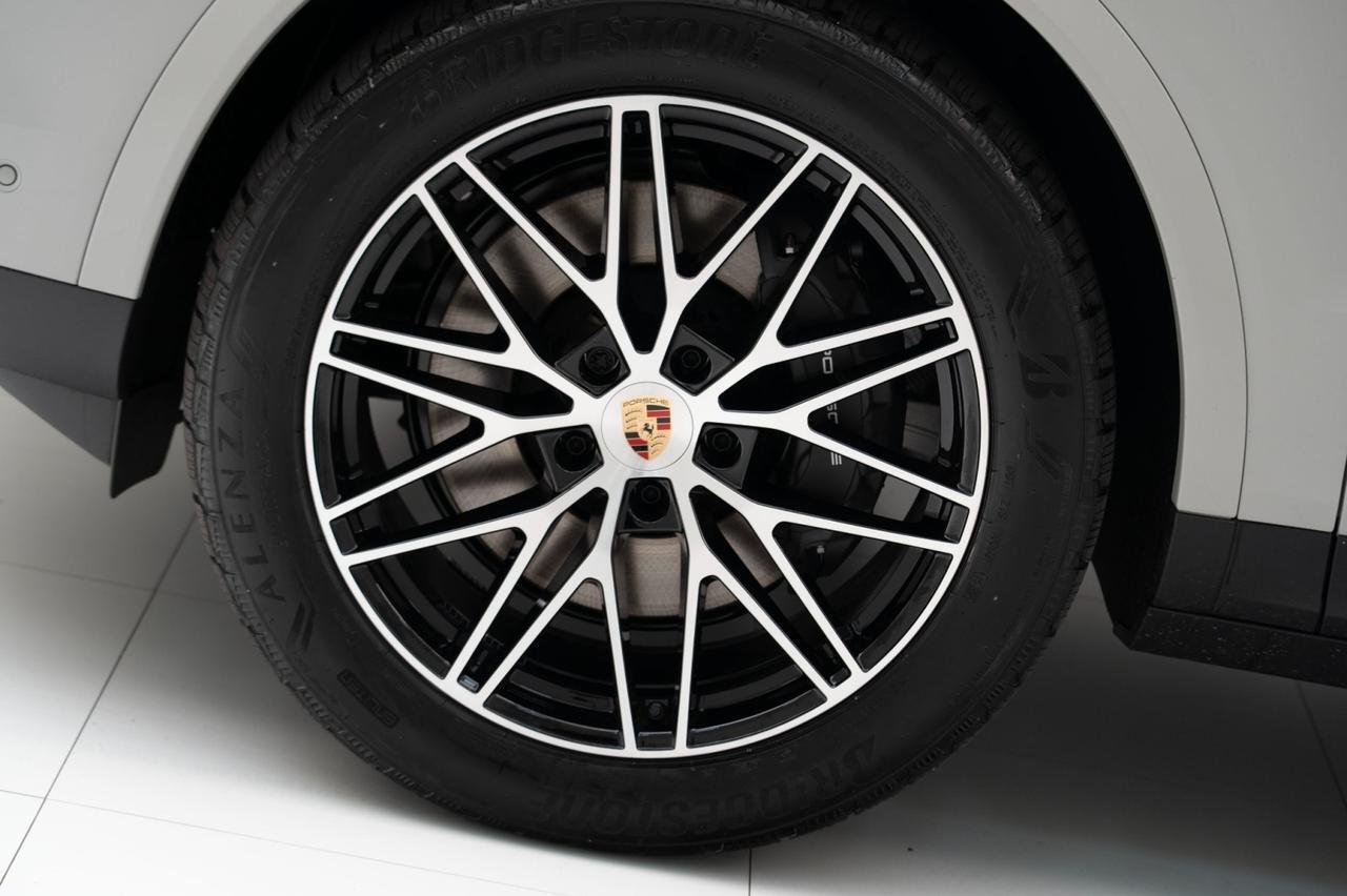 2025 Porsche Cayenne Coupe Pompano Beach FL