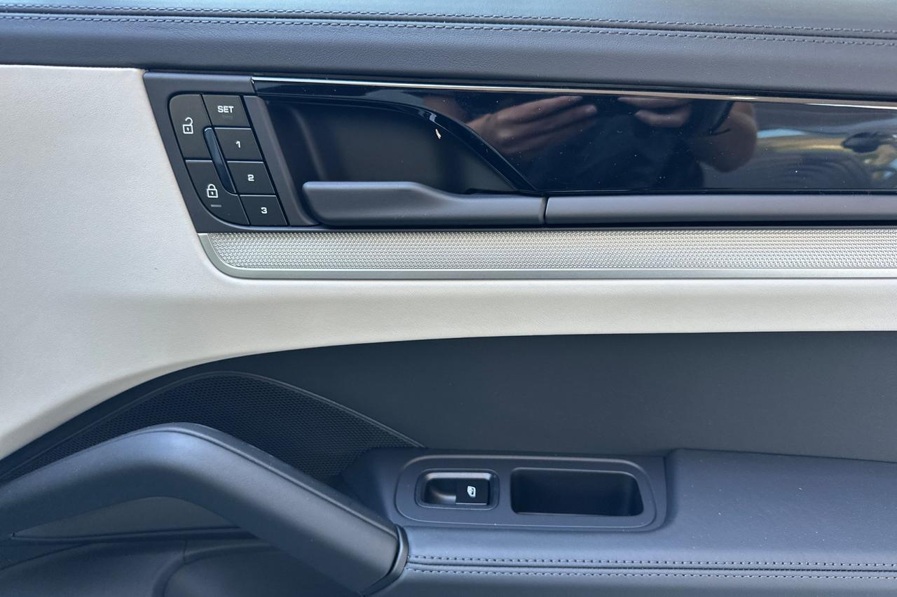 2025 Porsche Cayenne Coupe San Luis Obispo CA