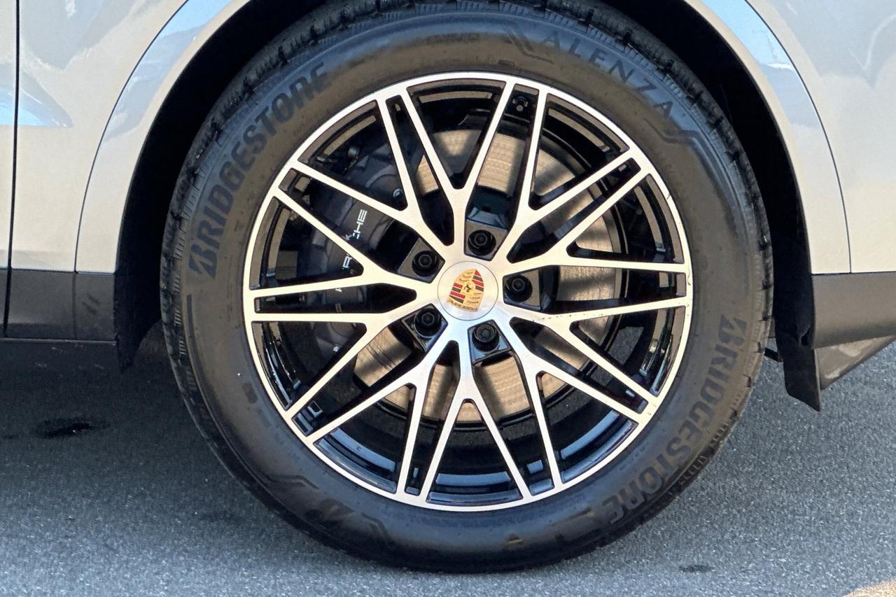 2025 Porsche Cayenne Coupe San Luis Obispo CA