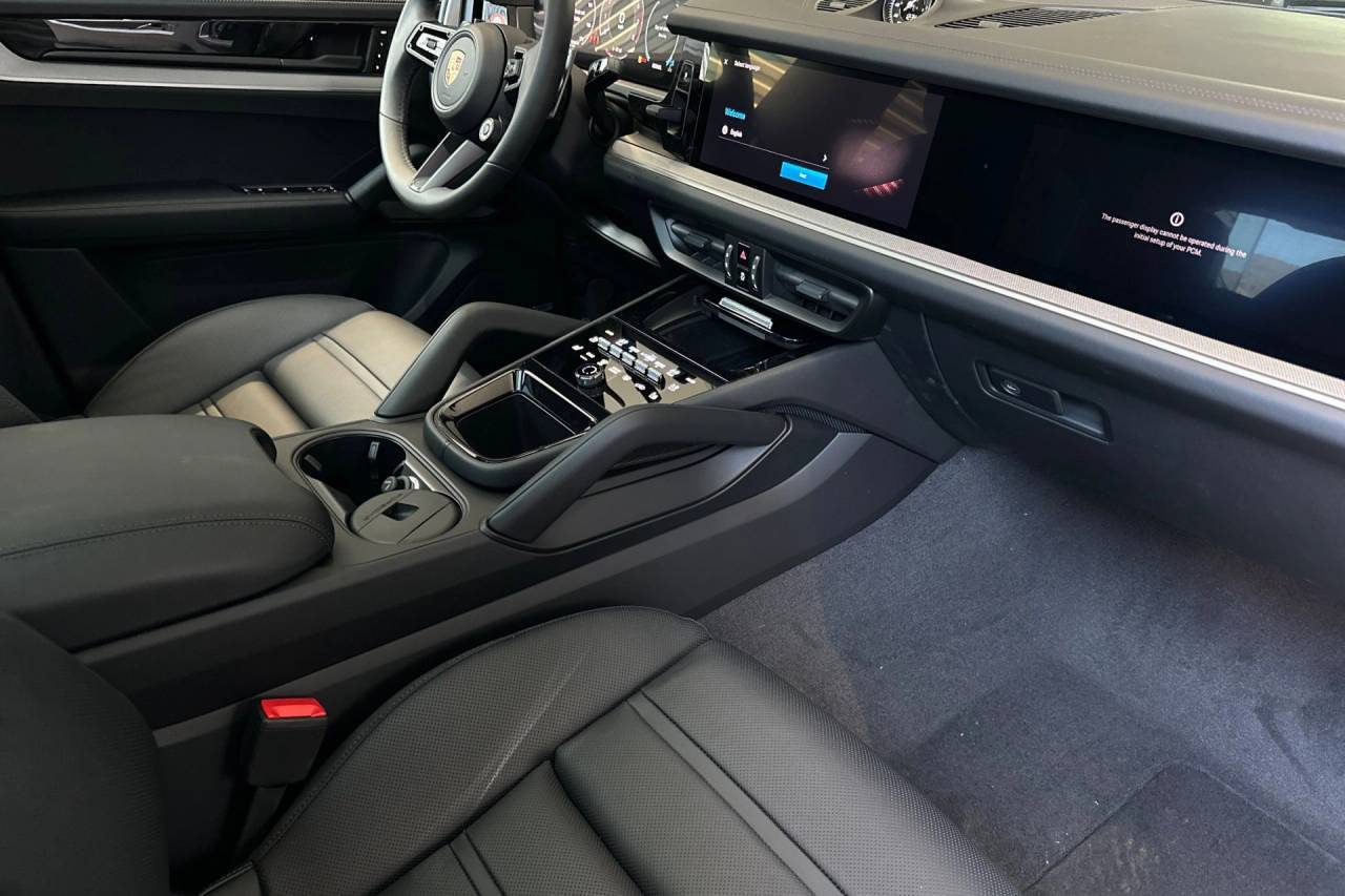 2025 Porsche Cayenne Coupe San Luis Obispo CA