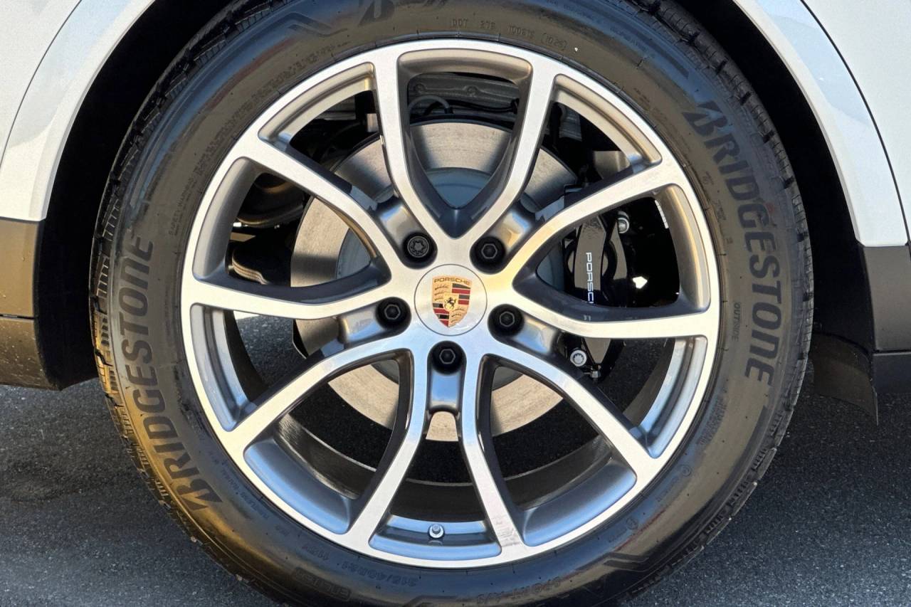 2025 Porsche Cayenne Coupe San Luis Obispo CA