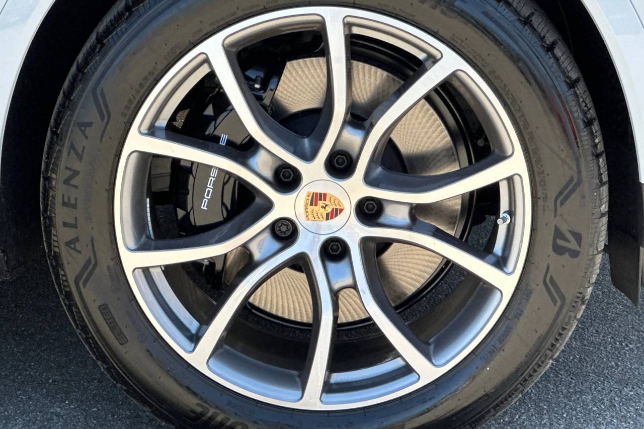 2025 Porsche Cayenne Coupe San Luis Obispo CA